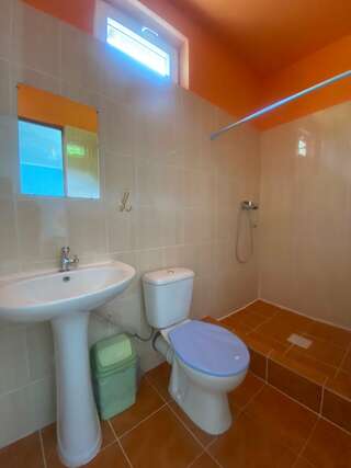 Гостиница Гостевой дом на Молодежной Солнечногорское Трехместный номер «Комфорт»-2